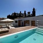 Διαμέρισμα C-10 Vegueta - Private Rooftop Pool *