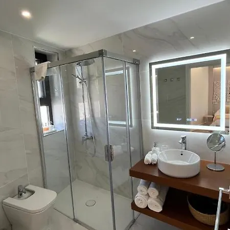Apartamento C-10 Vegueta - Private Rooftop Pool