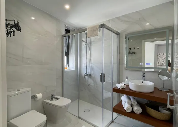 Apartament C-10 Vegueta - Private Rooftop Pool